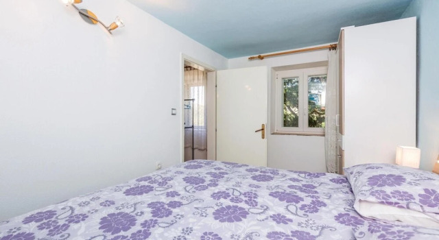 Stunning Home in Stinica With Wifi and 1 Bedrooms, Rezerwuj Hotel  