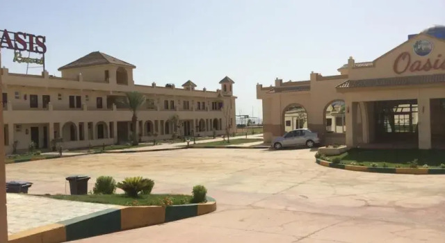 Bawiti Oasis Resort Egypt, Prenota Resort Hotel resort a Giza Governorate, Resort