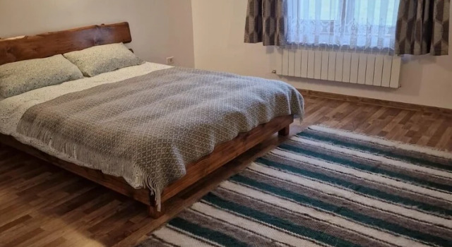 Вилла Bucovina-mountainhouse-5br-fireplace-hottub-wifi