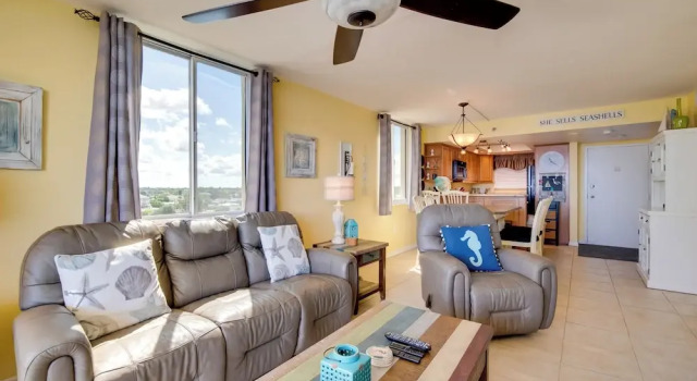 Апартаменты Waterfront Hudson Condo w/ Amenity Access!