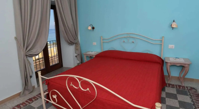 Casale Pettinato, Book Hotel Pizzo Calabria