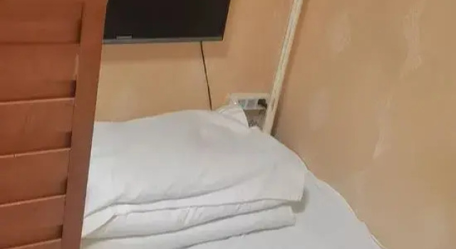 Номер Standard Tuxi International Apartment