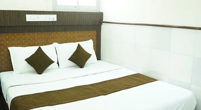 Трёхместный номер Standard Sharda residency