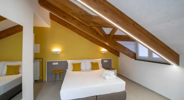 Люкс с балконом Rossy Palace - Amalficoast Suites
