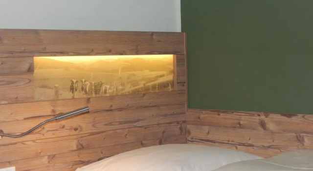 Hotel & Gasthof Hubertushöhe - Ihr Hotel für Urlaub mit Hund, Забронировать Отель Латроп Шмалленберг
