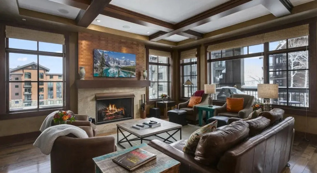 Flagstaff Lodge at Deer Valley Resort - Three Bedroom Residence #302 3 Condo, Varaa Lomakeskus Deer Valley 