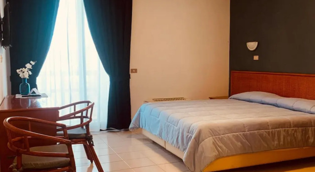 Двухместный номер Standard с балконом River Park Hotel