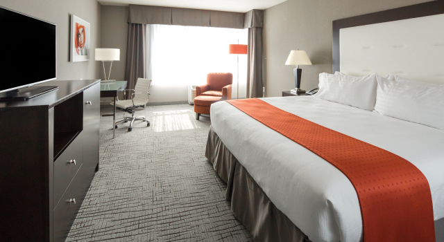 Holiday Inn Hotel & Suites Davenport by IHG
