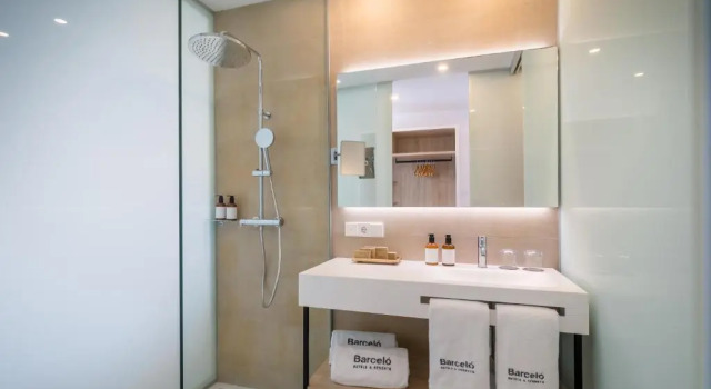 Deluxe Zimmer Barceló Nura