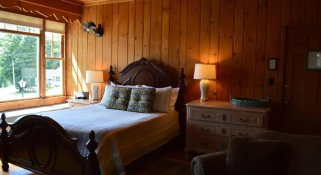 Люкс The Brewster Inn