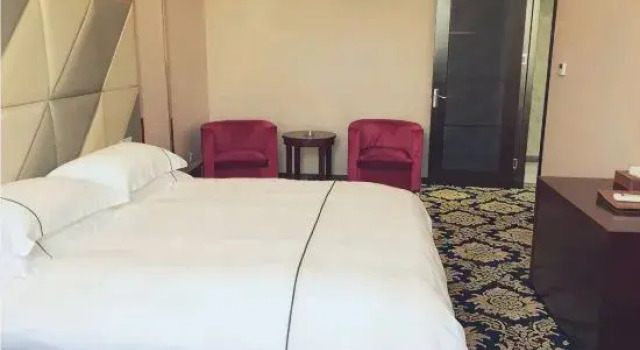 Люкс Business Liquan Business Hotel
