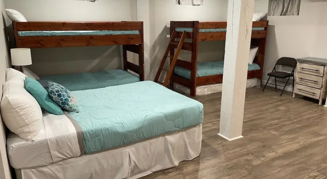 Коттедж с 4 комнатами All Decked Out Cl 2232 3 Bedroom Home by RedAwning