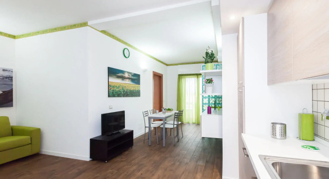 Almes Apartments, Boek Appartement Hotels in Lazio met parkeren, Parkeren