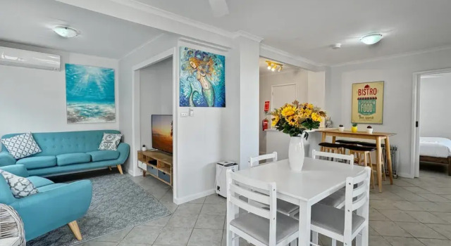 Oceanfront 4-bed Haven With BBQ & Alfresco Dining, Buchen Sie Ferienwohnung Malua Bay New South Wales