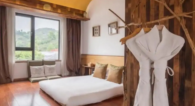 Номер Standard Floral Hotel Yuequ Yunshang
