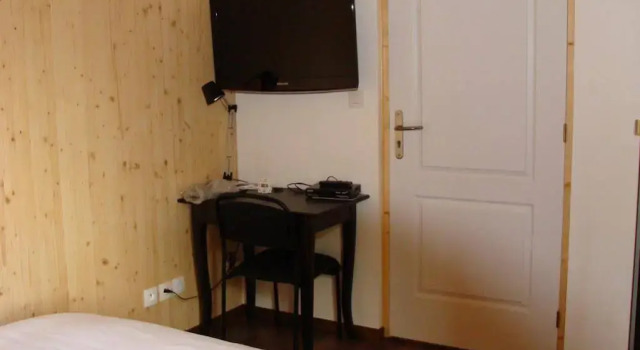 Maison Addama, Boek Hotel Hotels in Rhône met zwembad, Zwembad