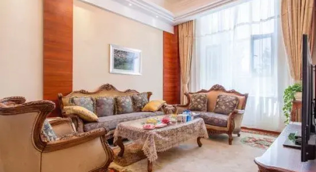 Bayin Guoleng Hotel, Rezervasyon Otel Korla otoparklı oteller, Otopark