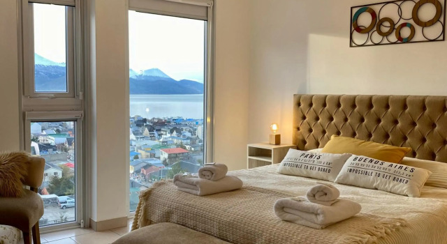 Infinity View Pent House I