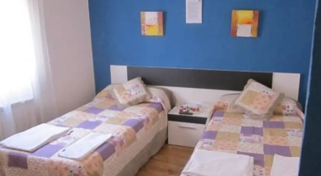 Трёхместный номер Standard Hostal Becares