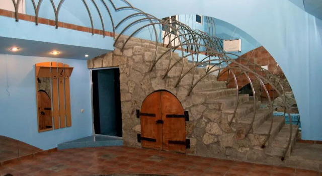 Полулюкс Hotel Sachveno