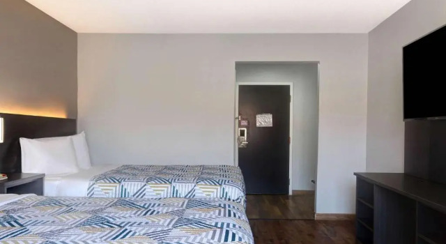 Четырёхместный номер Standard Motel 6 Shepherdsville, KY – Louisville South