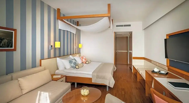 Двухместный номер Standard с видом на море President Hotel, Valamar Collection