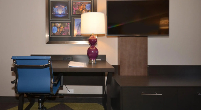 Номер Standard Holiday Inn Express & Suites Oklahoma City Mid - Arpt Area by IHG