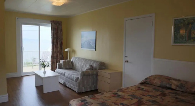 Motel Bellevue, Rezervovat Motel Hotely v Bas-Saint-Laurent s parkováním, Parkování