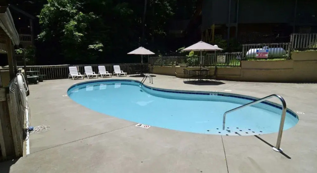 167 Bear Creek 1 Bedroom 1 Bathroom Condo