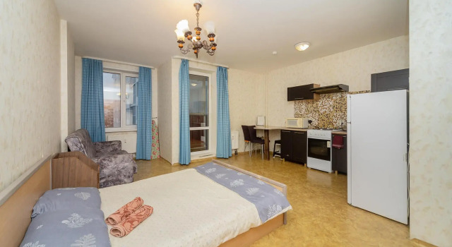 K & K Apartments on 10 Polevaya Street, Prenota Appartamento Hotel a Perm Krai con parcheggio, Parcheggio