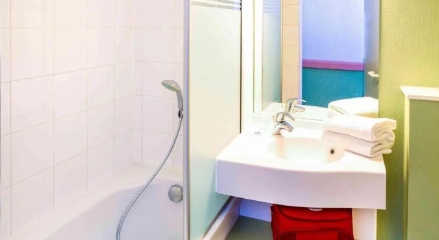 Номер Standard Ibis Budget Saint Malo Centre