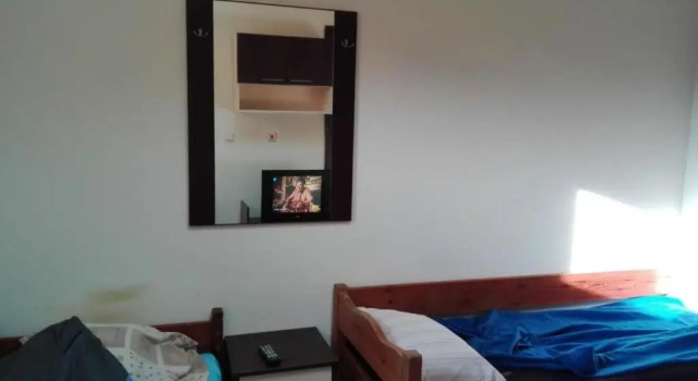 1 room in Nikea Park apartaments, Varaa Hotelli Hotellit Varna region uima-altaalla, Uima-allas