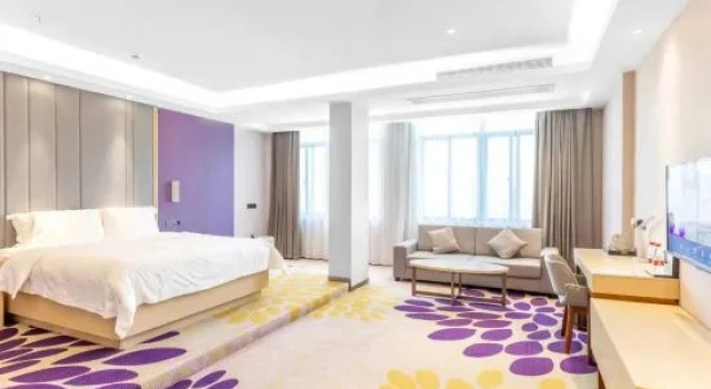 Люкс Lavande Hotel (Maoming Dianbai Wanda Plaza)