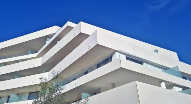 Superbe appart 3 p, 10 mn de la plage avec piscine et parking