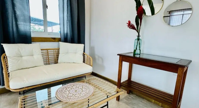 Annies Apartments on 6th Street, Book Apartment Bocas del Toro Isla Colon