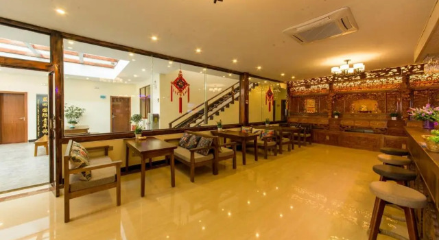 Двухместный номер Standard Shangri_La Lamtin Youth Hostel