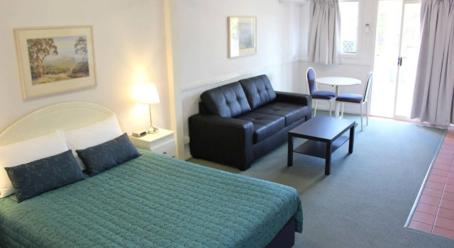 Toowong Central Motel Apartments, Забронировать Апартаменты/квартира Тувонг Брисбен, рядом с Тувонгское кладбище