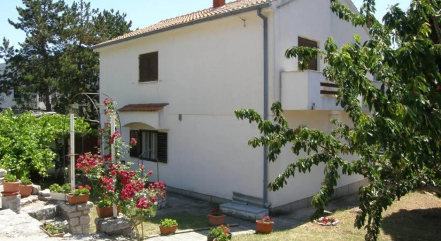 Apartments Magasic Dubravka, Prenota Appartamento Hotel a Isole Quarnerine con parcheggio, Parcheggio