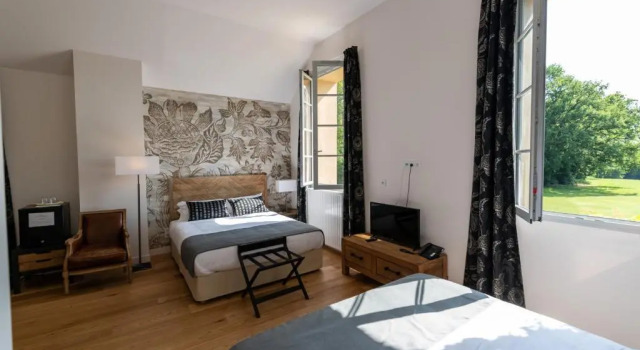 Четырёхместный номер Deluxe Le Château de Césarges