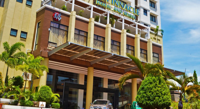 The Pinnacle Hotel and Suites, Book Hotel All inclusive-hoteller i Mindanao, Alt inklusive