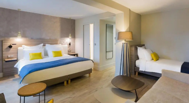 Семейный номер Standard BEST WESTERN La Porte des Châteaux