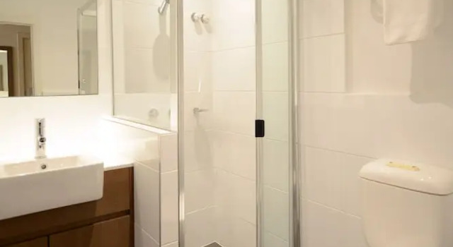 Четырёхместный номер Standard Grosvenor Hotel Adelaide by Accor