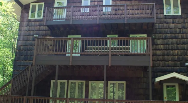 Chalet on Berry, Book Chalet Sommerhuse i Pennsylvania, Hytte