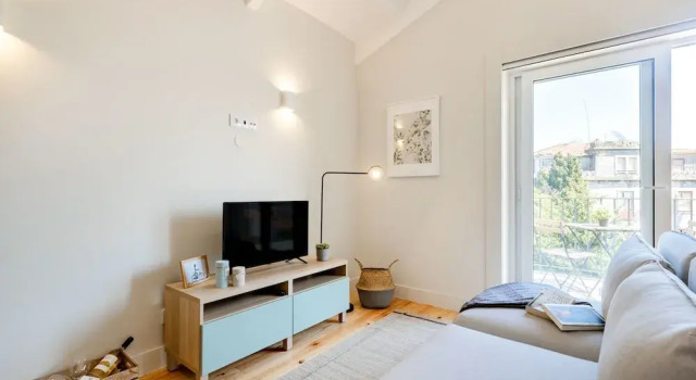 Апартаменты Porto Downtown Studio with Balcony