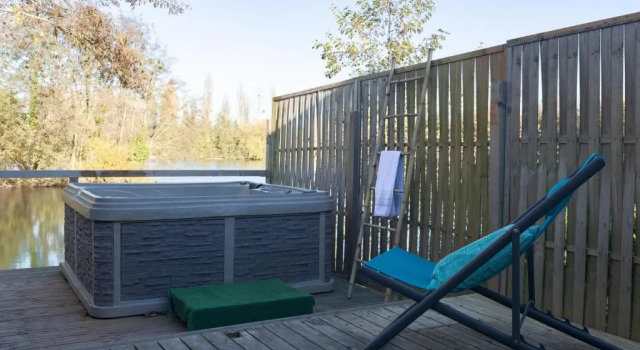 Бунгало Deluxe Camping du Château Vert