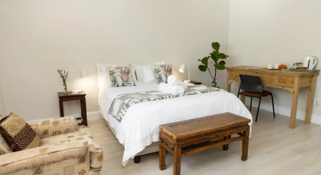 Staymore Cape Winelands Homestay