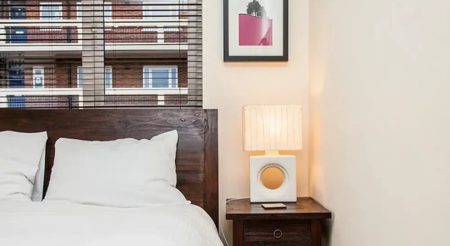 Stunning Spacious South London 1 Bed Apartment with Balcony