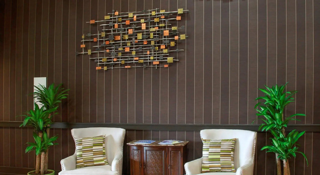 Holiday Inn Westbury - Long Island by IHG