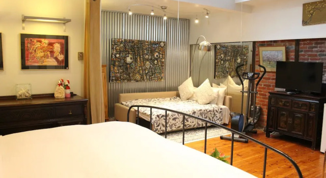 Dvoulůžkový s manželskou postelí Studio La Loggia Art B&B