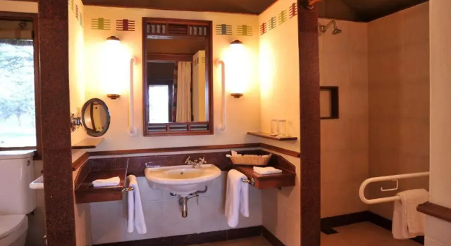 Номер Deluxe Sweetwaters Serena Camp